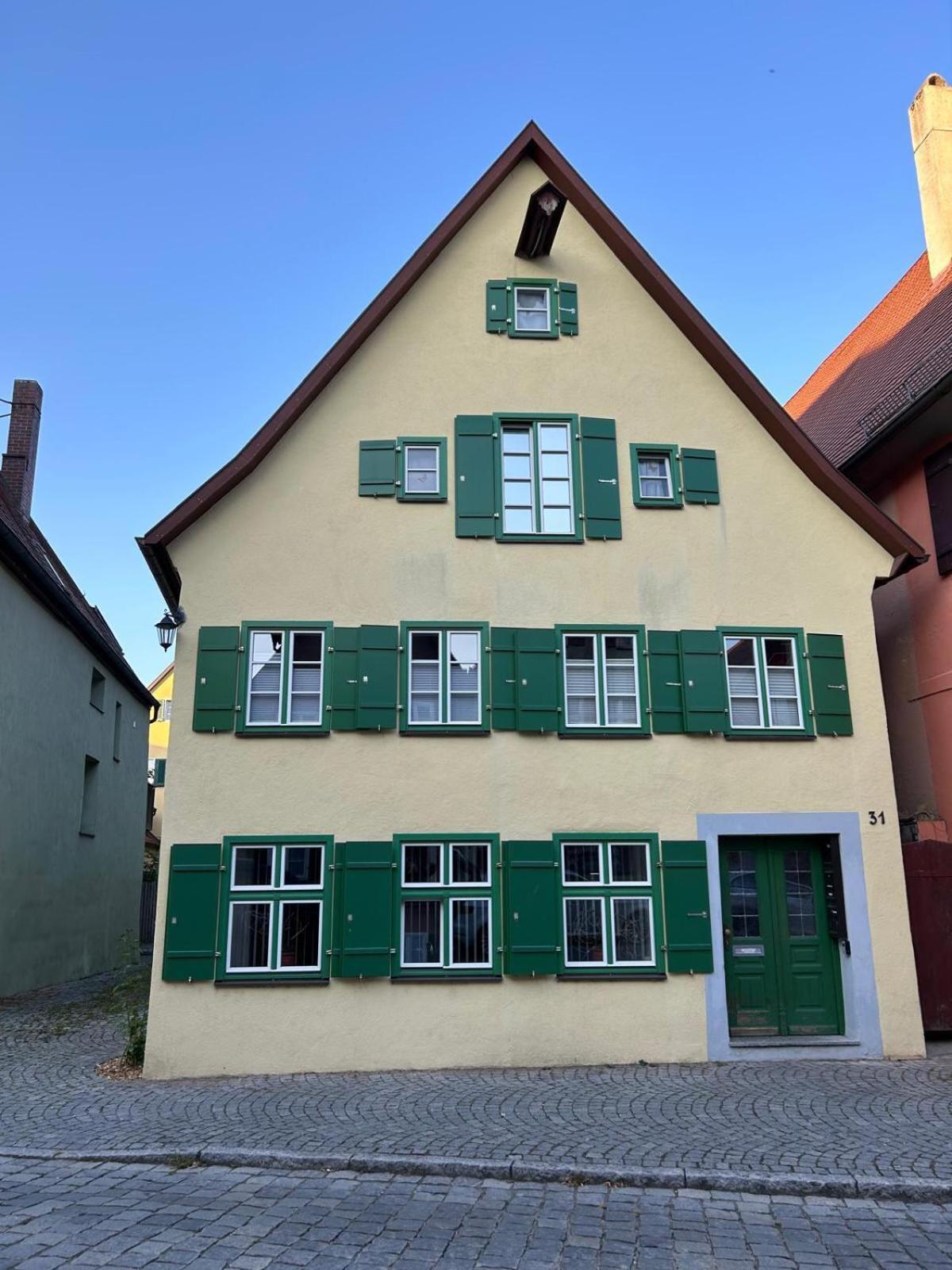 Dornroeschen Apartment Dinkelsbühl Екстериор снимка